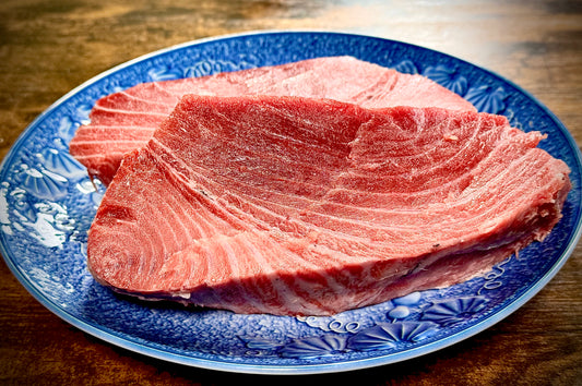 02033クロマグロのステーキ（600ｇUP）（真空冷凍）